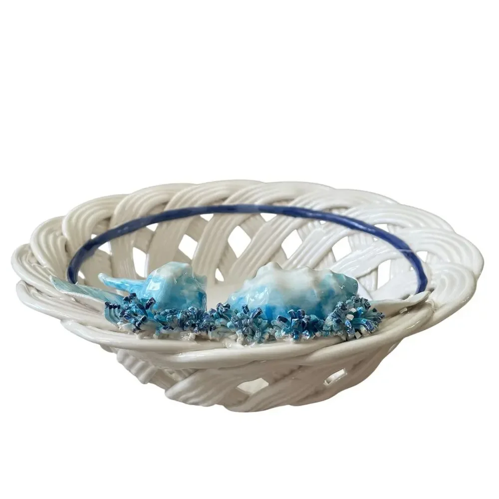 Ceramiche D’arte Handmade In Italy Basket Weave Bowl with Sea Creatures 11in NEW